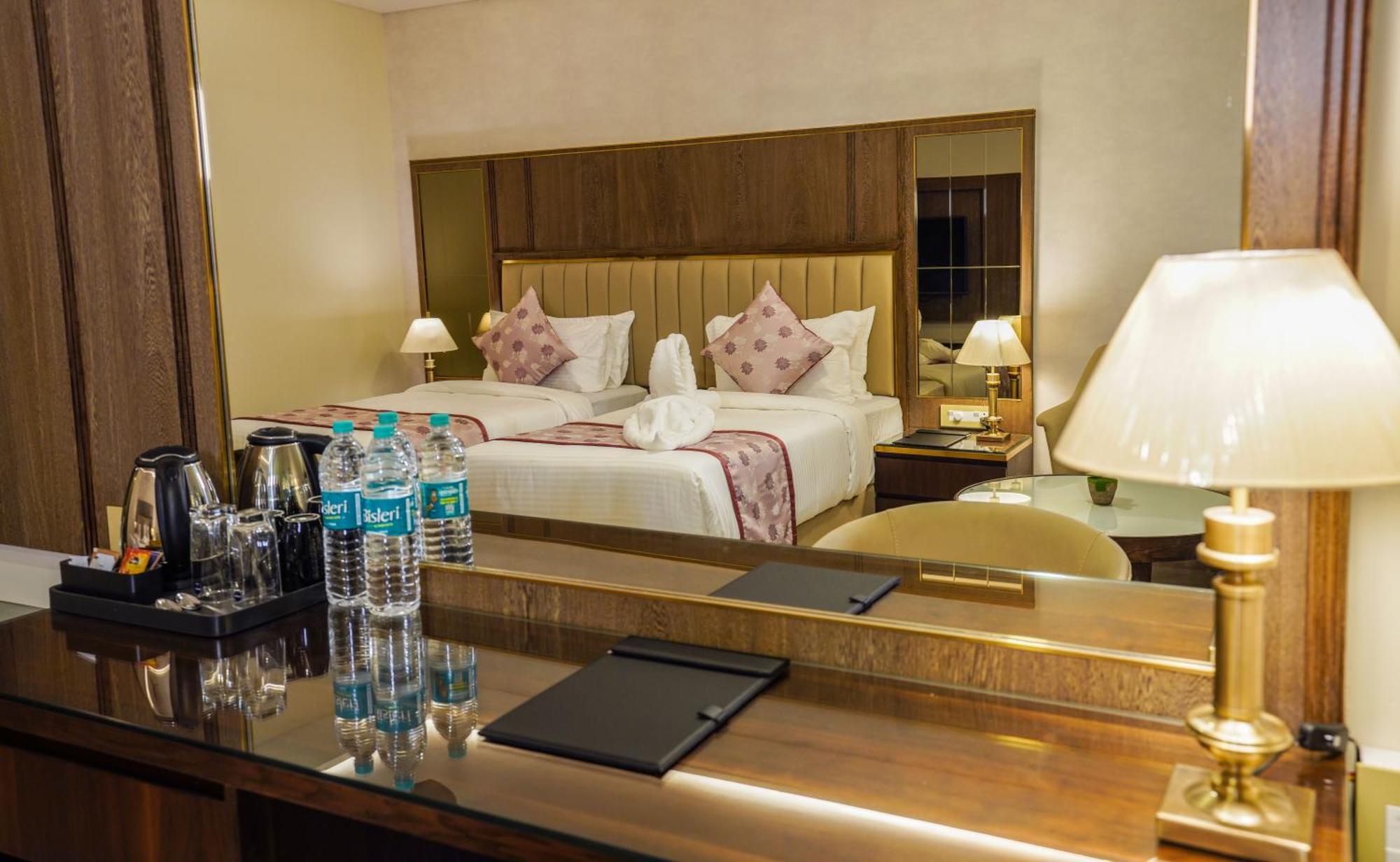 Hotel Uva Manish Kundapur Zewnętrze zdjęcie